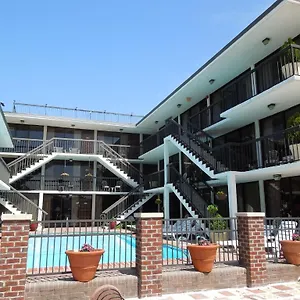 https://alamar-resort-inn.hotels-in-virginia-beach.com